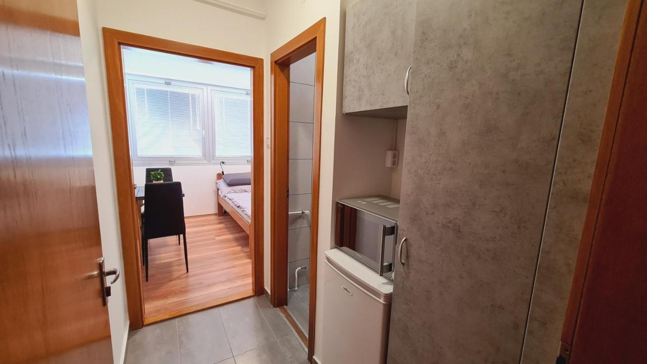 Heder Apartmanok バラトンフェニヴェシュ エクステリア 写真