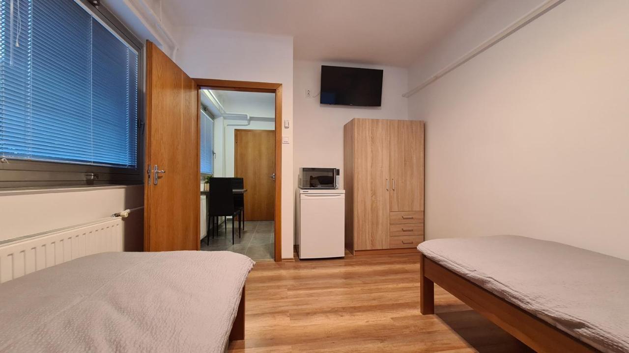 Heder Apartmanok バラトンフェニヴェシュ エクステリア 写真