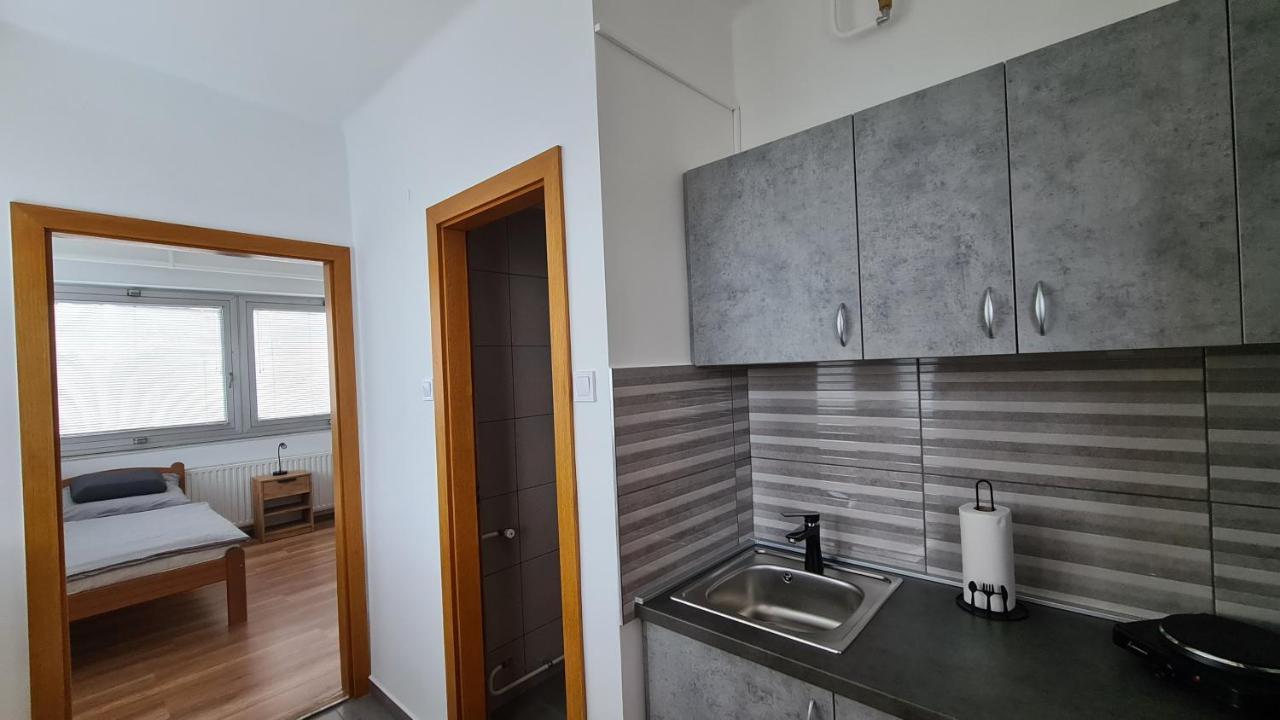 Heder Apartmanok バラトンフェニヴェシュ エクステリア 写真
