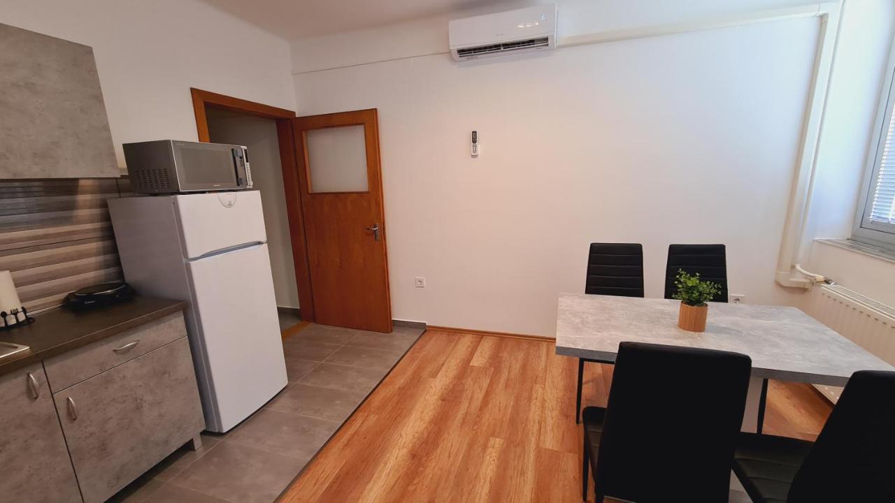 Heder Apartmanok バラトンフェニヴェシュ エクステリア 写真