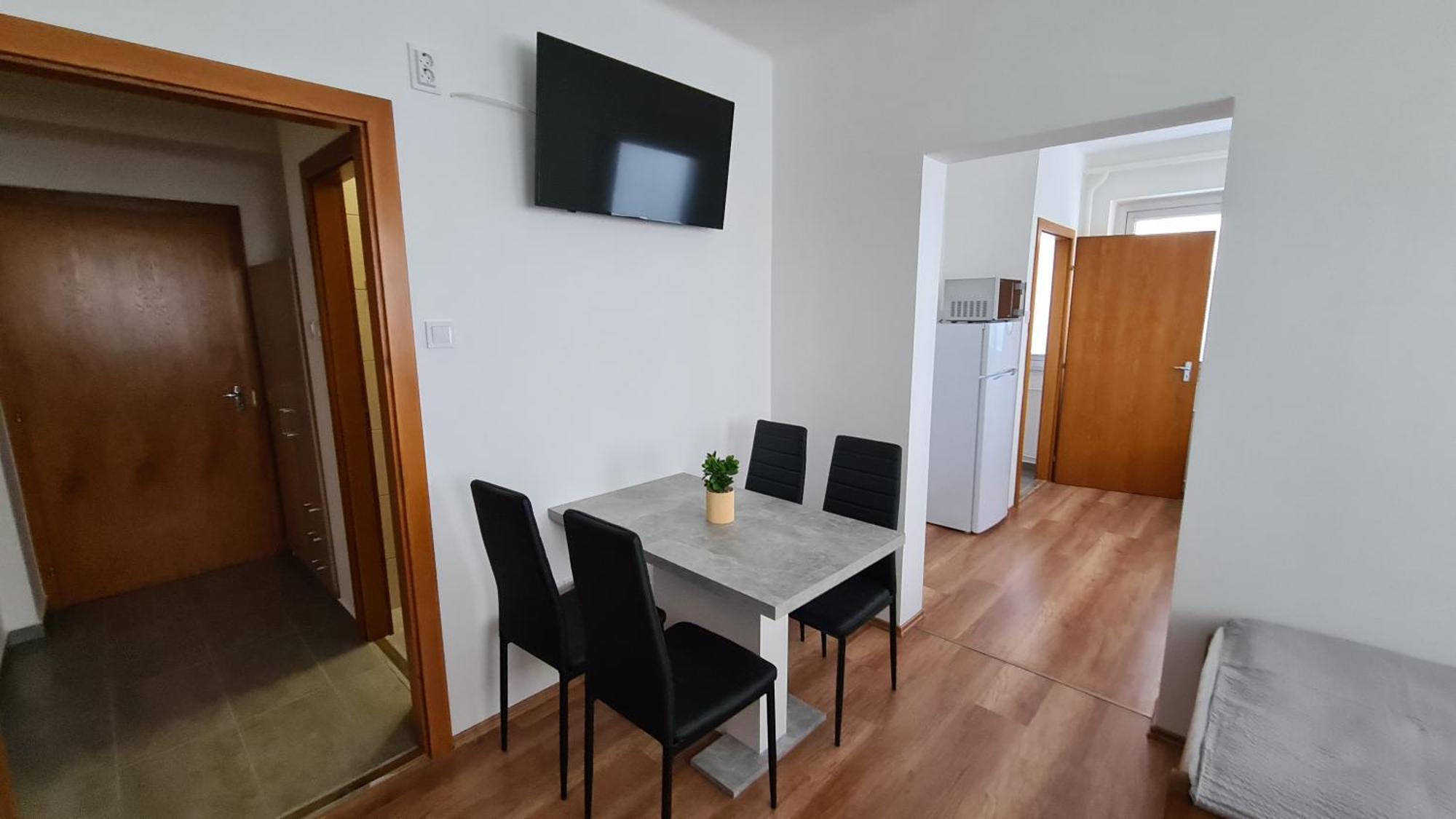 Heder Apartmanok バラトンフェニヴェシュ エクステリア 写真