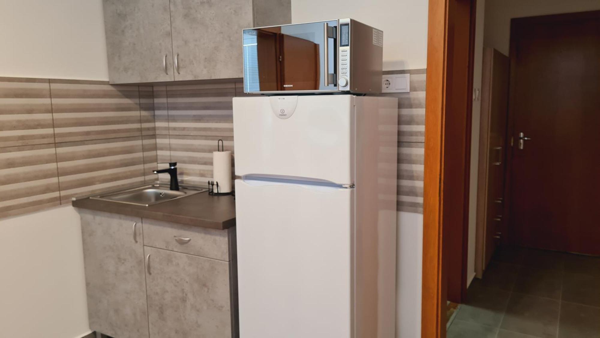 Heder Apartmanok バラトンフェニヴェシュ エクステリア 写真