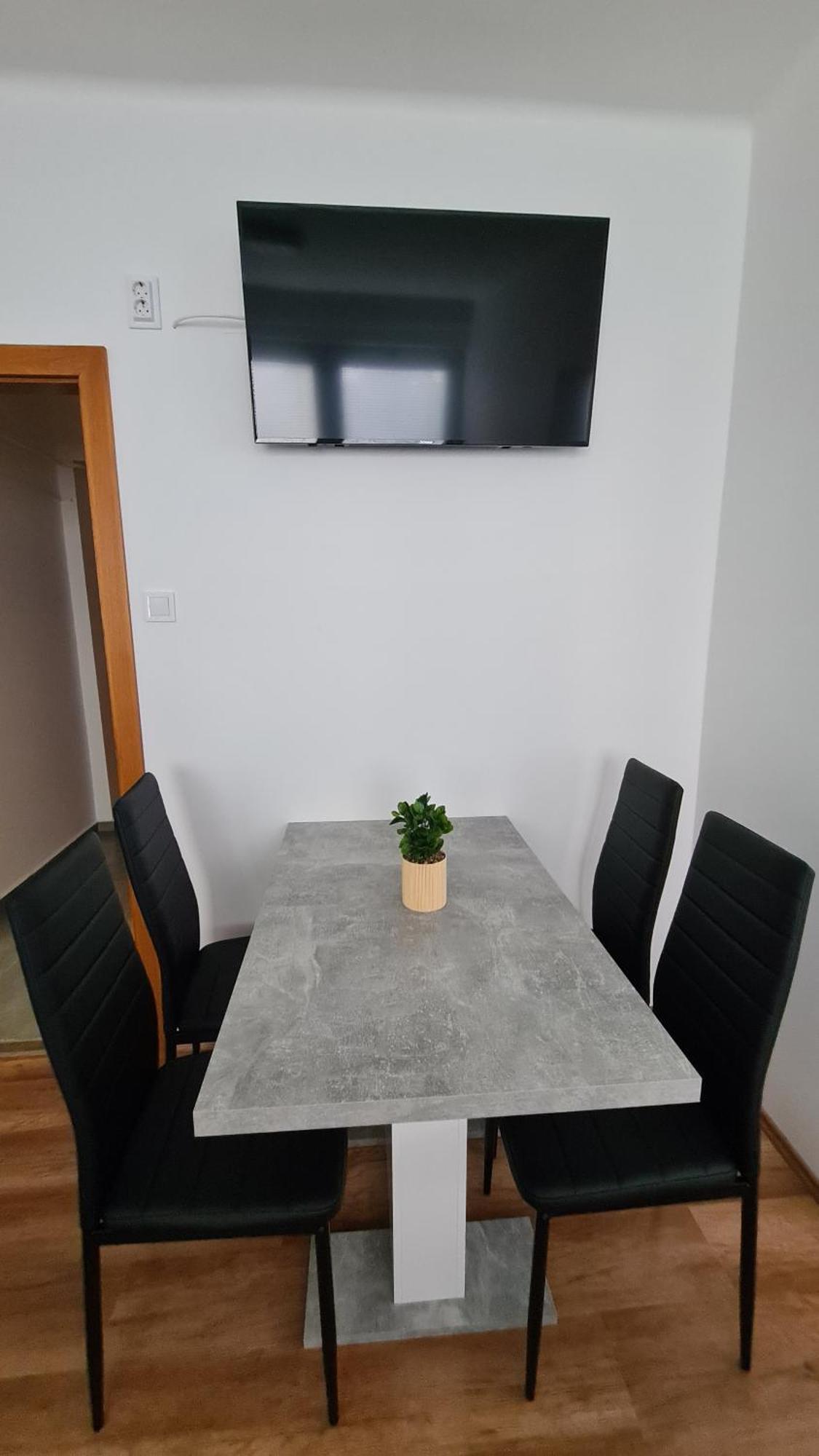 Heder Apartmanok バラトンフェニヴェシュ エクステリア 写真